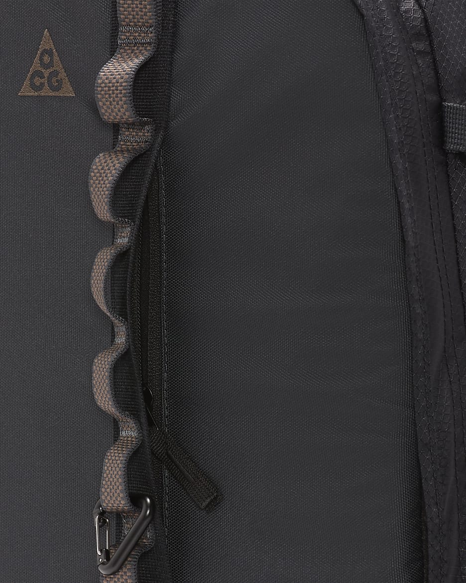 Nike acg backpack black online